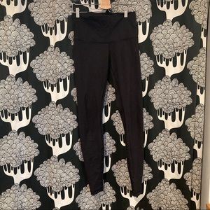 Lululemon black high rise leggings size 8
